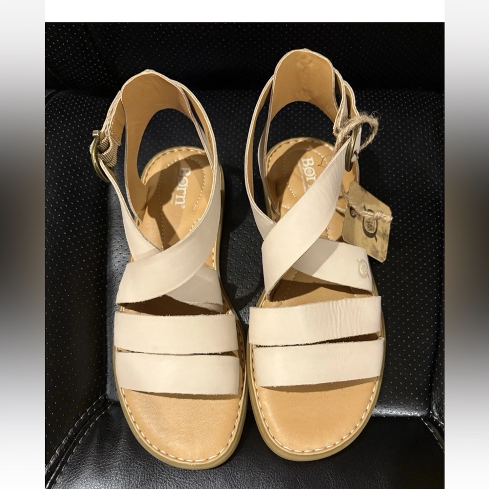 Born Imogen Strappy Sandals Womens US 7 Cream Suede NEW